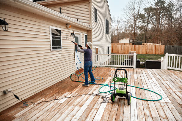 Garage Pressure Washing in Cottage Grove, WI